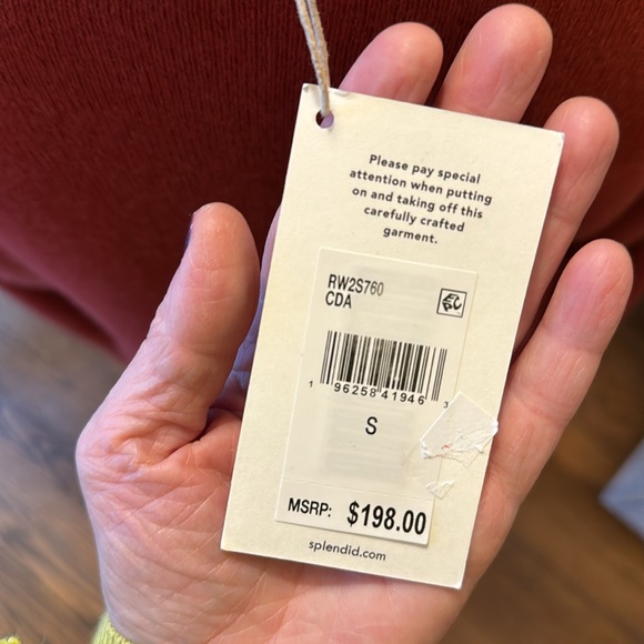 SPLENDID Caroline 100% Cashmere sweater | red | NWT | size small ❤️ - Picture 4 of 8